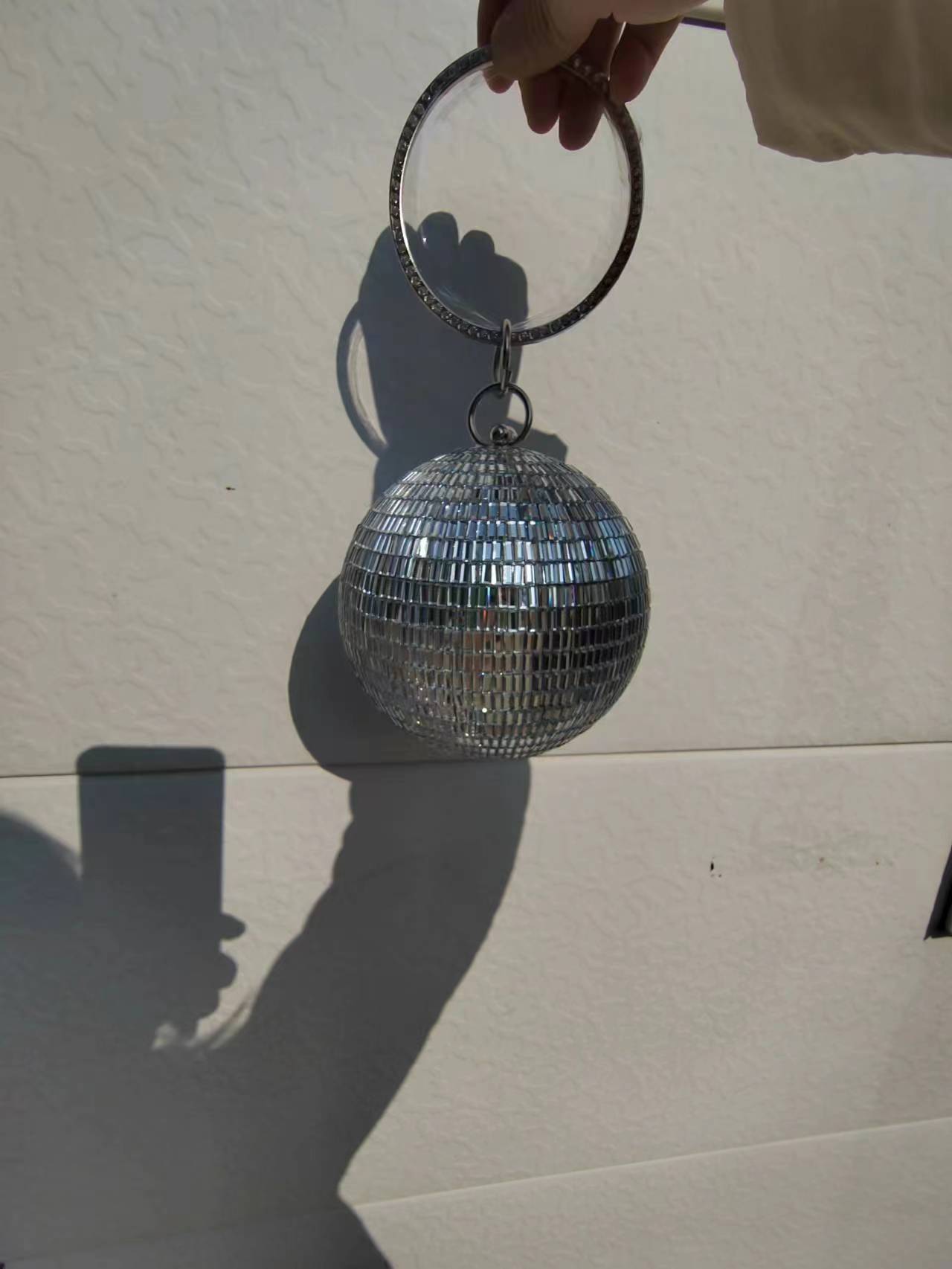 2025 High Endกระเป๋าเงินดิสโก้ - Disco Ball Mirror บทวิจารณ์และราคา